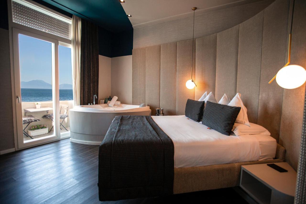 Relais Sul Mare Boutique Hotel Napels Buitenkant foto